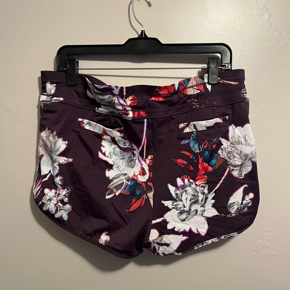 Athleta Purple Floral Women's Swim Shorts - Picture 8 of 12